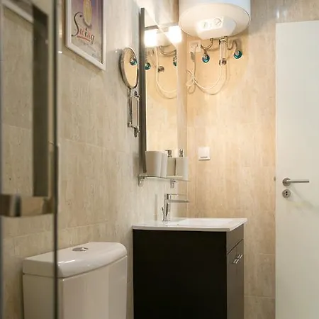 Apartment Traveling To - Mouraria Lisbon