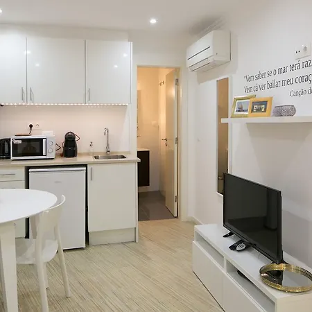 Apartment Traveling To - Mouraria Lisbon